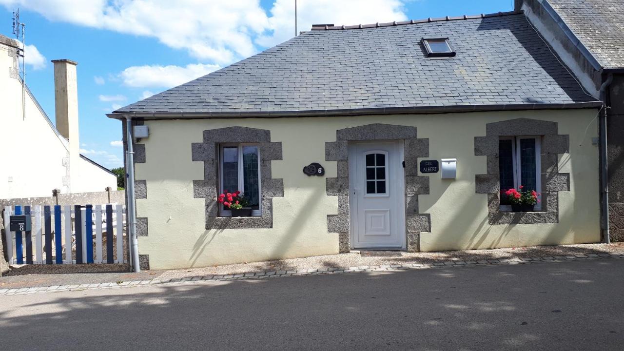 Gite Albert Scrignac Exteriör bild